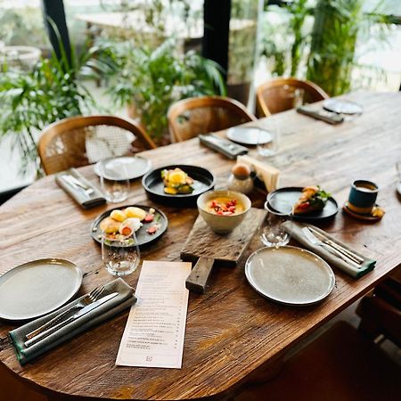 Khedi Hotel Tbiliszi Kültér fotó