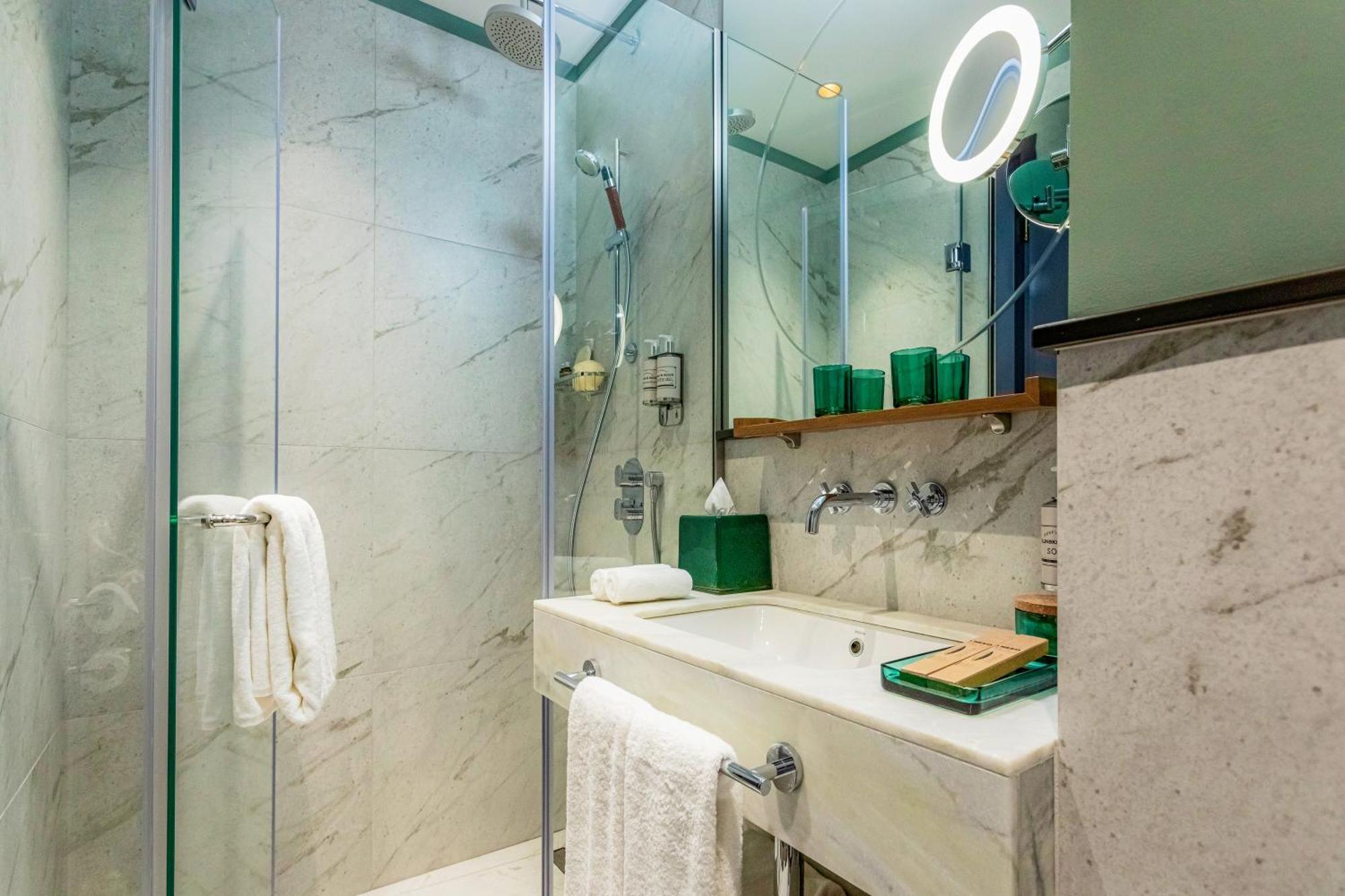 Khedi Hotel Tbiliszi Kültér fotó